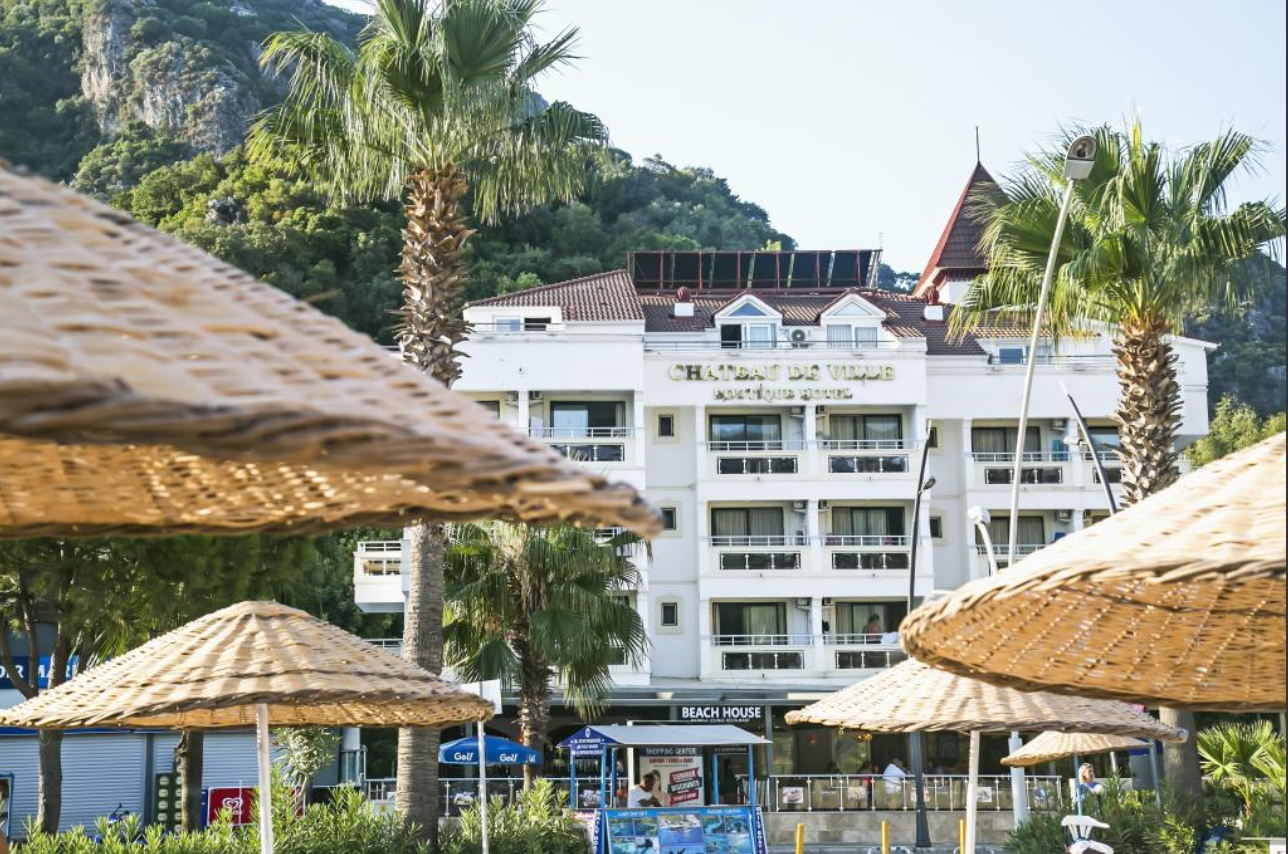 Hotel Chateau De Ville Icmeler Marmarıs